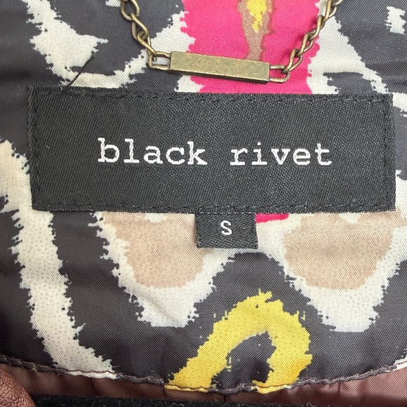 Black Rivet Women's Distressed Brown Leather Jacket - Picture 2 of 3